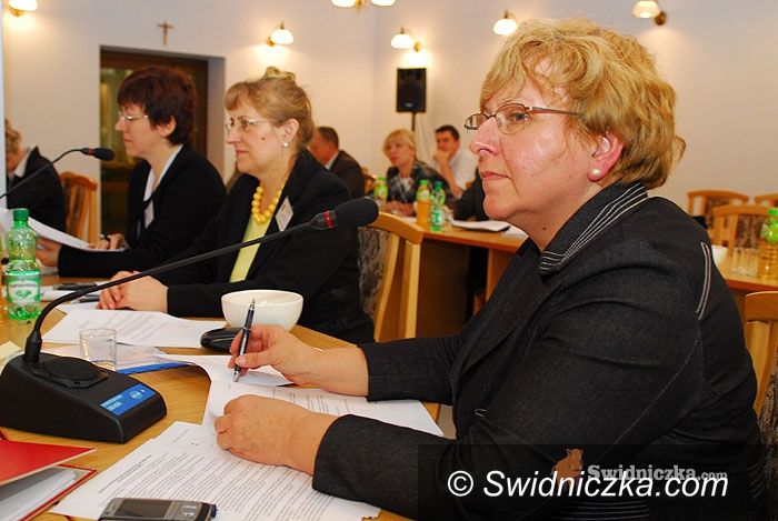 gmina Świdnica: Teresa Mazurek oficjalnie wójtem
