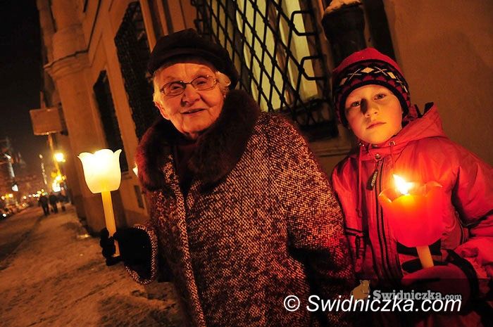 Świdnica: Procesja różańcowa przeszła ulicami Świdnicy