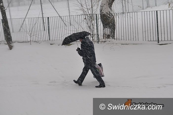 region: Do późnego wieczora ostre zawieje i zamiecie śnieżne