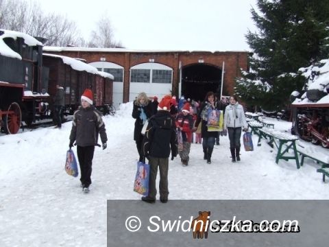 Jaworzyna Śląska: Ośmiu czerwonych i jeden niebieski