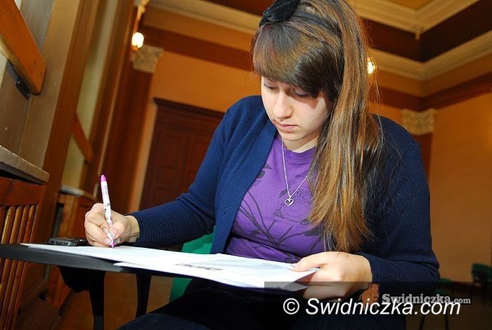 Świdnica: 228 listów w sprawie łamania praw człowieka