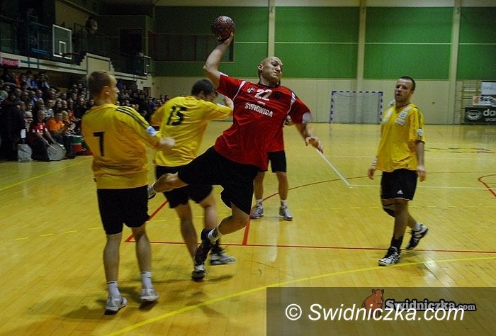II-liga szczypiornistów: ŚKPR kończy rundę, prezenty dla kibiców
