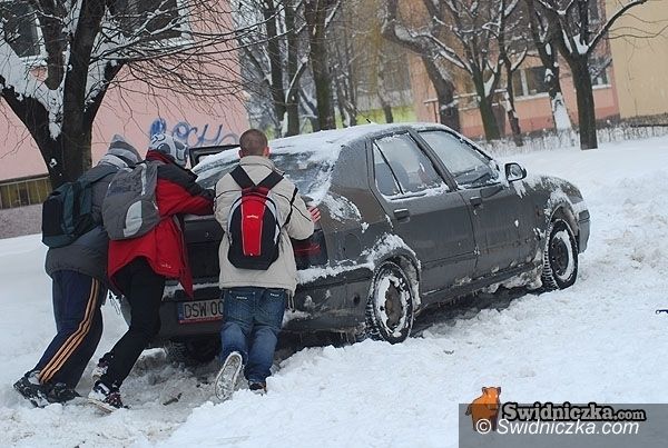 region: Synoptycy prognozują lód na drogach i chodnikach