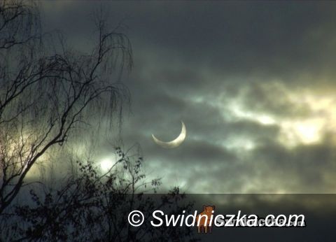 Świdnica: Zaćmienie za chmurami