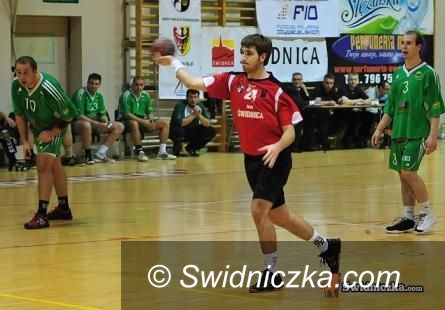 Świdnica: Bądź z naszymi szczypiornistami w Lesznie!