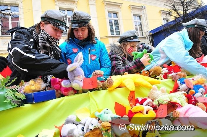 Świdnica: Harcerze ostatecznie podsumowali rekordowy finał świdnickiego WOŚP