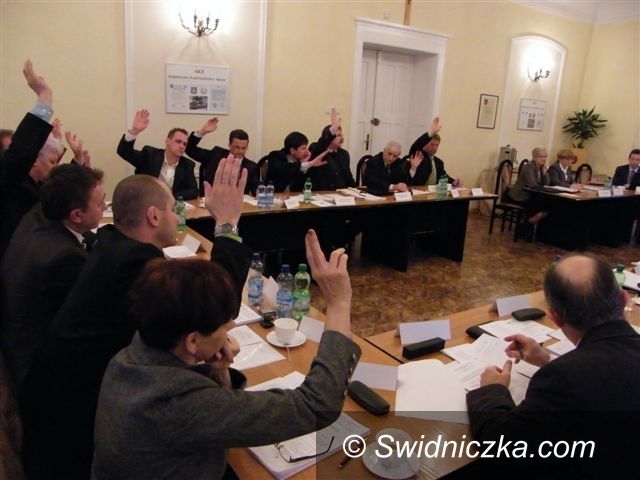 Świebodzice: Świebodzice mają budżet – bez deficytu, za to z nadwyżką