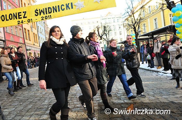 Świdnica: Polonez na pięćset par