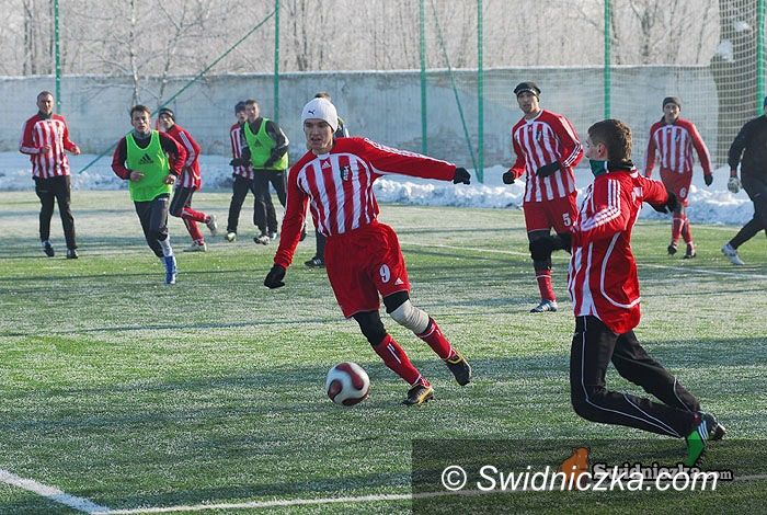 Świdnica: Prochowiczanka pokonana, pierwsze zwycięstwo Polonii w okresie przygotowawczym