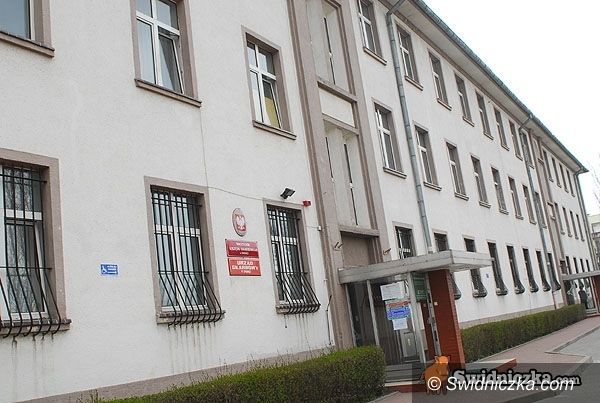 Świdnica: Do Centrum Informacji dla Seniorów i ich Rodzin z PIT–em