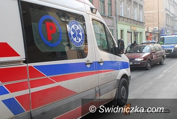 powiat świdnicki: Raport z pogotowia: śmierć pod quadem