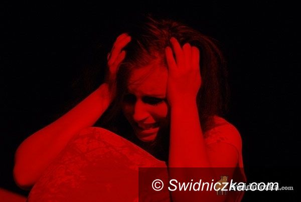 Świdnica: Transformacje niezależnych teatrów – wystąpi grupa, która latem zszokowała świdniczan