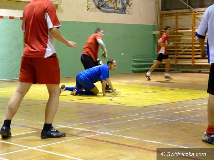 Jaworzyna Śląska: Doceniani Inaczej postarają się nie stracić kontaktu z liderem