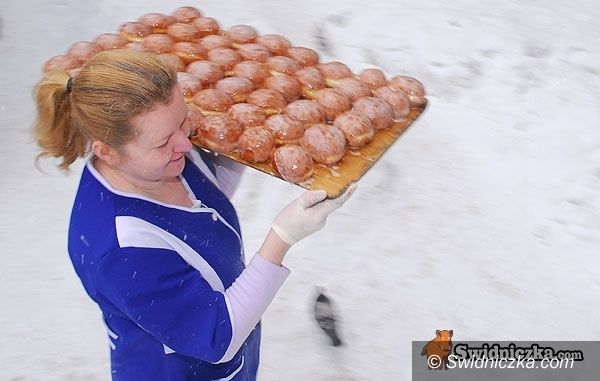Świdnica: Konkursy rozwiązane, pączki rozlosowane