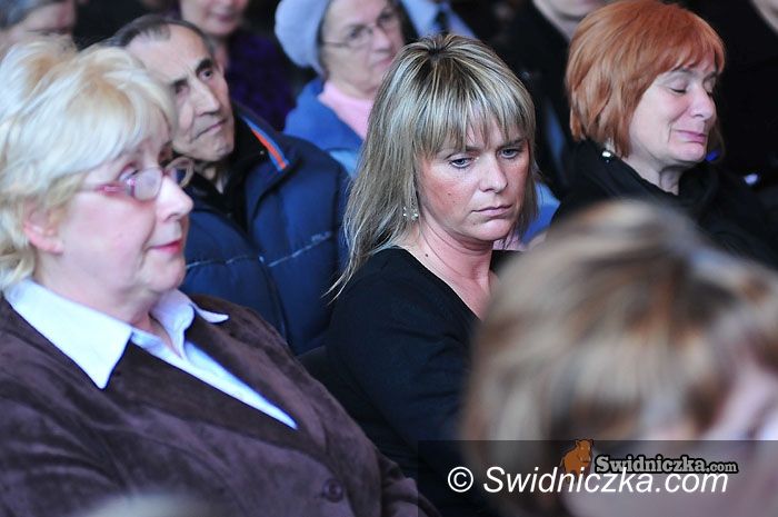 Świdnica: Debata w sprawie Latawca: komercjalizacja to prywatyzacja, a szpital to trochę prywatny folwark