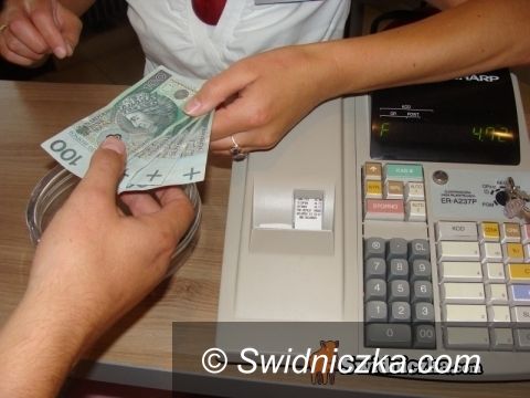 Świebodzice: Okradł aptekę