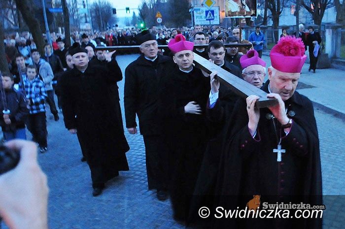 Świdnica: Świdniczanie w hołdzie Papieżowi–Polakowi