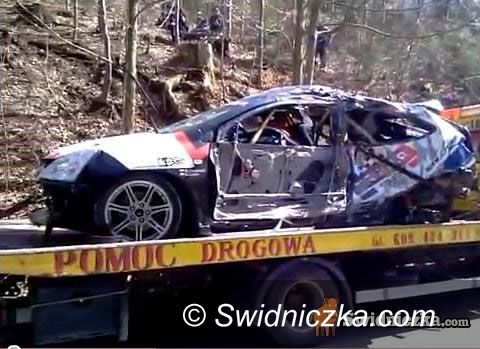 Jodłownik/Wolibórz: Wypadek na trasie rajdu – Sylwester Olszewski zmarł [filmy z miejsca wypadku]