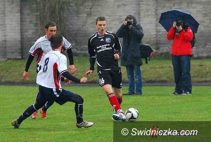 III-liga piłkarska: Powtórzyć wynik z pierwszego spotkania, podetną Orłowi skrzydła?