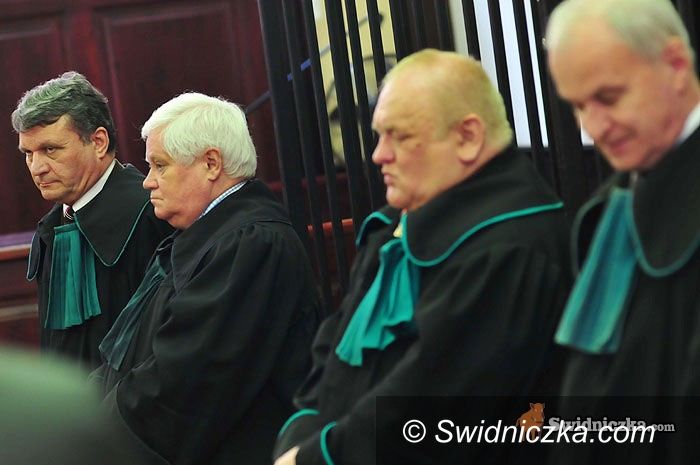 Świdnica: Sąd skazuje, a bokserzy... zawiadamiają o przestępstwie [VIDEO – mówią: Piotr Treczyński, Tomasz Białek]