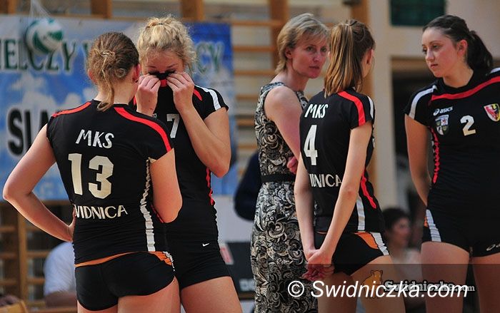 II-liga siatkarek: Bolesna porażka MKS–u, II–liga nie w konfrontacji z Piastem Szczecin [FOTO– VIDEO]