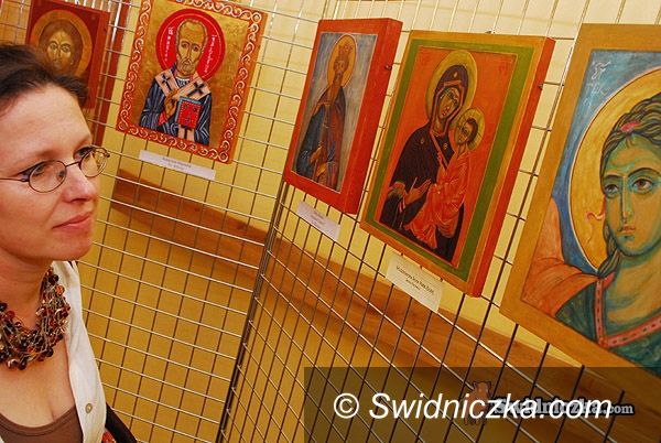 Świdnica: Ruszyły zapisy – czas na naukę malowania ikon
