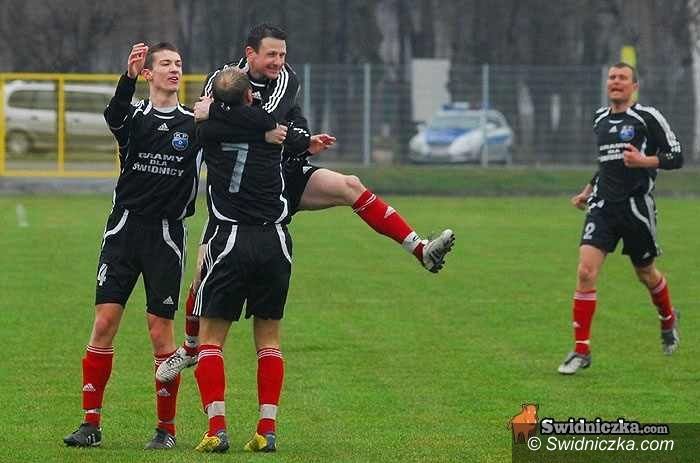 III-liga piłkarska: Jeden Orzeł ustrzelony, czas na kolejnego