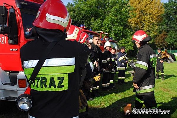 powiat świdnicka: Strażacy walczą ze skutkami majowej zimy i ulew
