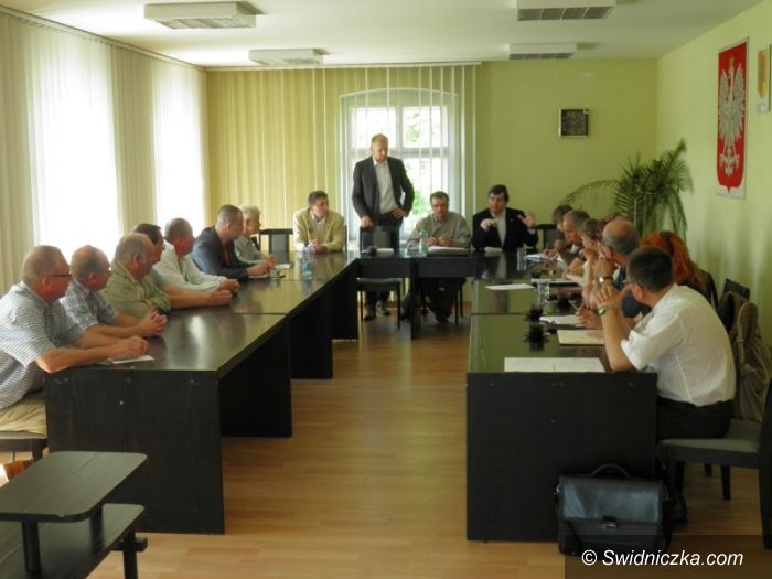 Żarów: Żarowski prąd z kiszonki i kukurydzy