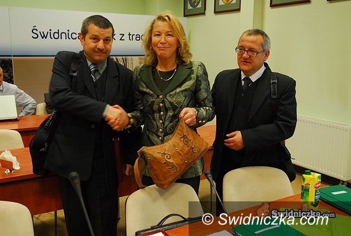 region: Radna Świło też do Sejmu, a poseł Chlebowski nie