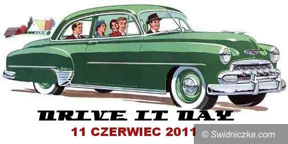 Polska: „Drive it day”, czyli oldschoolowe samochody na ulicach