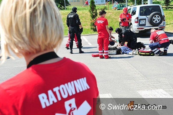 Świdnica: Świdniccy ratownicy wicemistrzami – znamy wyniki Regionalnych Mistrzostw w Ratownictwie Medycznym