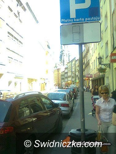 Świdnica: Okiem Czytelnika – Policja parkuje