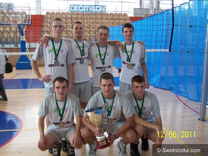 Poznań: UKS Świdnica w Finale Amatorskiej Plus Ligi Juniorów!