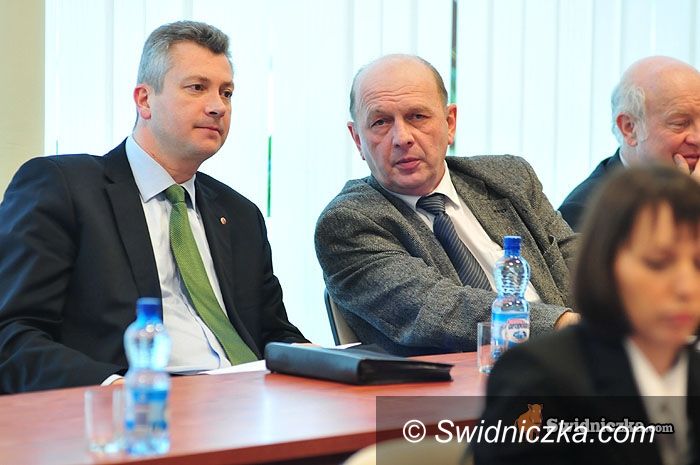 Świdnica: Dyrektor Pogotowia na zwolnieniu