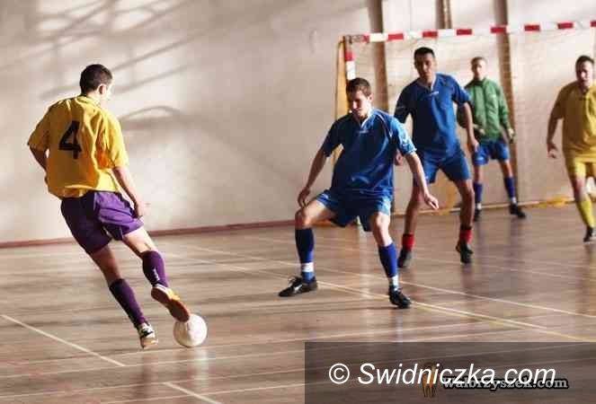 Wałbrzych: Ruszają rozgrywki futsalu organizowane przez wałbrzyski OZPN