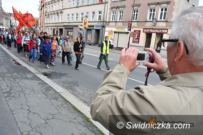 Świdnica: Z intencją na Jasną Górę [FOTO,VIDEO]