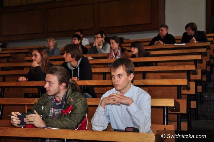 Świdnica: Zdolni chemicy na podium