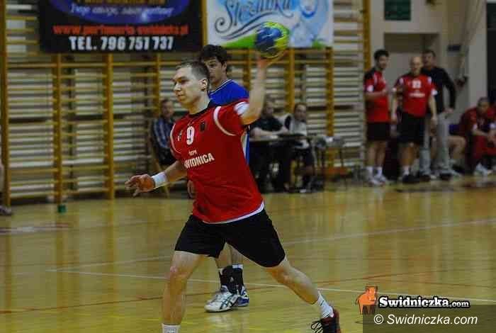 I-liga szczypiornistów: Druga porażka ŚKPR–u, świdniczanie w środku tabeli
