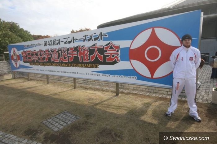 Japonia: Daniel Bukowy wyleciał do Japonii na Mistrzostwa Świata
