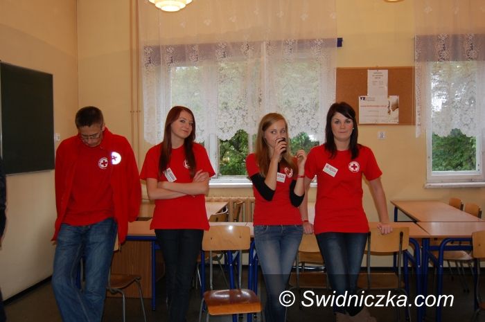 Świdnica: Gimnazjaliści udzielali pierwszej pomocy