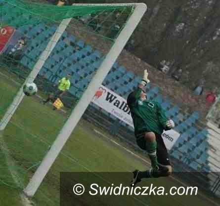 REGION: III liga piłki nożnej: MKS Oława zwiększa przewagę nad pozostałymi rywalami