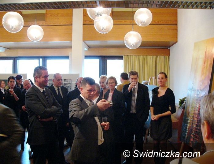 Świdnica: Wystawa pracy Kamili Karst