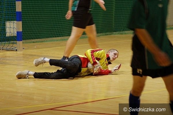 Żarów: Zmiana lidera II–ligi Żarowskiej Ligi Futsalu