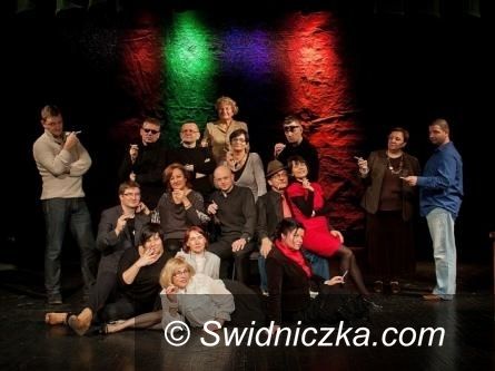 Świdnica: Romanse i papierosy jeszcze w styczniu na deskach teatru