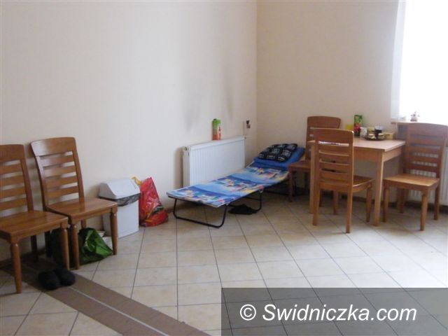 Świebodzice: Ogrzewalnia jednak potrzebna