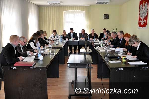 Żarów: Żarów spłaci powiatowi świdnickiemu obwodnicę