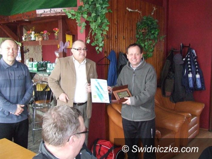 Jaworzyna Śląska: Samorządowcy na boisku