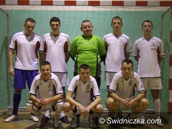 Jaworzyna Śląska: Na zakończenie sezonu mistrz wygrywa z wicemistrzem