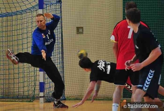 I-liga szczypiornistów: Walka o utrzymanie rozgorzała na dobre. Na pierwszy ogień MTS Chrzanów
